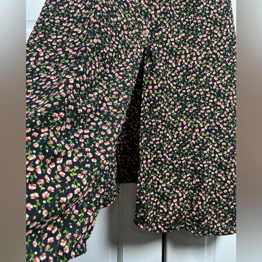 NWT Sienna Sky Floral Pattern Front Button Tie Back Women's Dress Size Medium - Picture 7 of 10